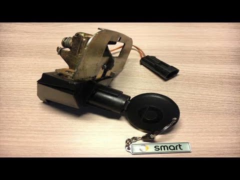 Видео: Центральный замок багажника Smart ForTwo 450. Как разобрать.