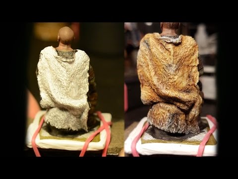 Видео: Роспись мехового плаща из лисы. Оловянная миниатюра.  Historical miniature painting process.