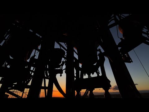 Видео: [4K] колокола в Розате играют траурный концерт в честь смерти Папы Франциска