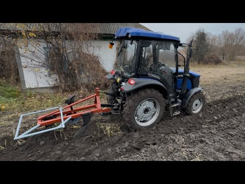 Видео: Перша осіння оранка Ловол 504 новим плугом 2 по 35