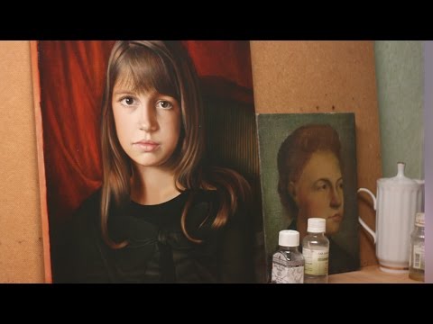 Видео: Как покрыть лаком картину, портрет. Каким лаком?