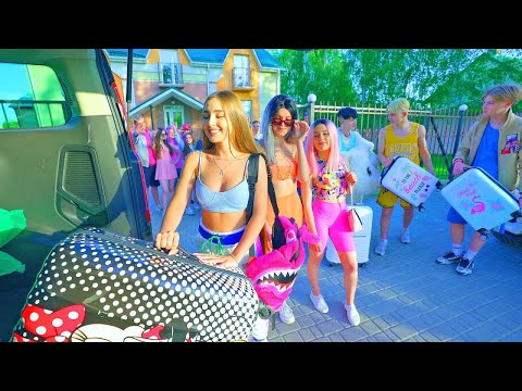 Видео: Празник в УЧИЛИЩЕТО НА ДАЯНА 🏖 Учениците отидоха на вилата! С кого ще бъде Даяна?