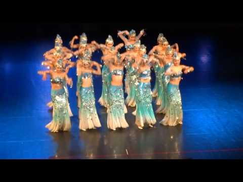 Видео: Танец воды. очень красивый танец.