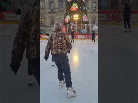 Видео: На 01.12.2023г. каток на Красной площади 🥰⛸