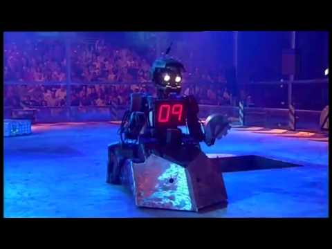 Видео: Битвы Роботов (РУССКАЯ ОЗВУЧКА!) - 7 сезон, 14 Серия (RobotWars - Season 7, Heat N)