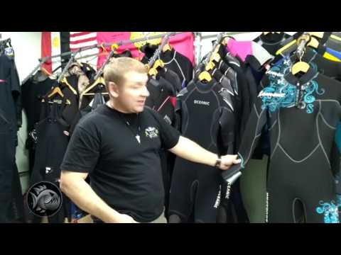 Видео: Выбираем костюм для дайвинга или подводной охоты. Чем они отличаются.