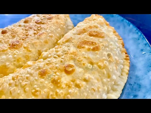 Видео: Секрет Чебуреков! Об этом вам никто не расскажет! Пузырчатые, Сочные и Хрустящие ЧЕБУРЕКИ!