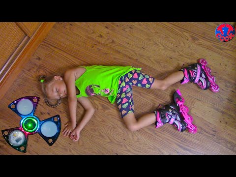 Видео: Едем в Магазин Игрушек Покупаем Ролики