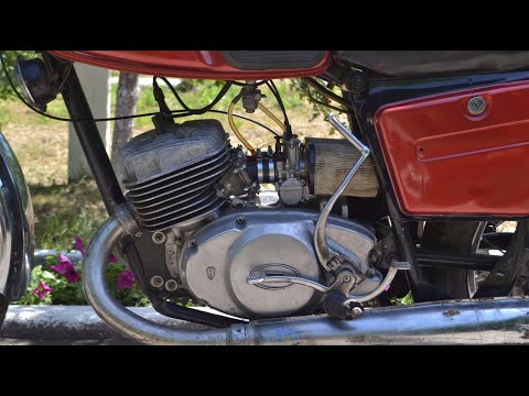 Видео: Форсированный Иж Юпитер с поршнями от Ямахи RD 350 | Первый выезд