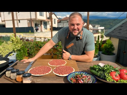 Видео: ПРИГОТОВИЛИ КЕБАБ В ЛАВАШЕ / ВКУСНЫЙ ТУРЕЦКИЙ СТРИТ ФУД