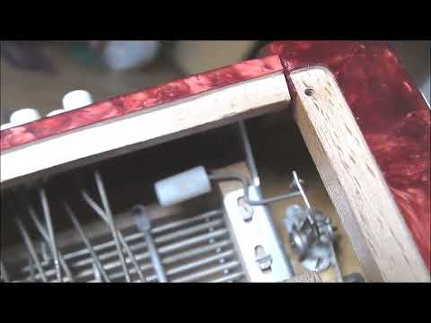 Видео: Аккордеон Берёзка 2 красный перламутр ч 4