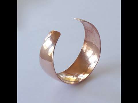 Видео: Учебное пособие по изготовлению браслета-манжеты Synclastic