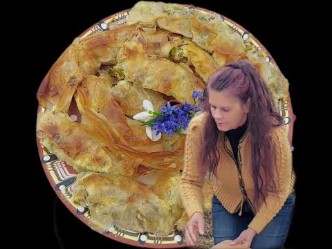 Видео: Баница с праз. Pie with leeks. Пирог с луком-пореем. Рastel con puerros.
