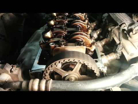 Видео: Про авто: Регулирование тепловых зазоров Honda