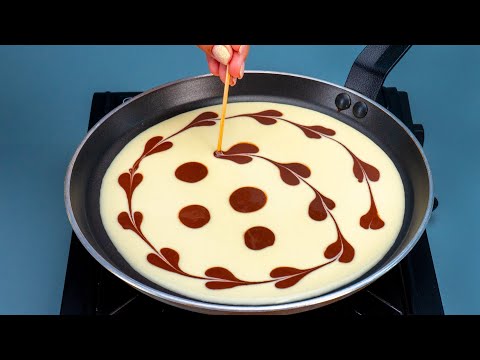 Видео: Кулинарный шедевр, а не просто двухцветные блины! Лайфхак со шпажкой и бутылкой