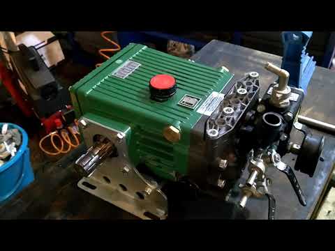 Видео: Ремонт плунжерного насоса Bertolini C 75.1 P
