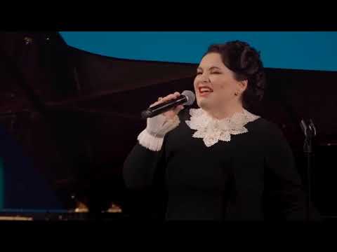 Видео: И.  Дунаевский -  Весна идет -  Хибла Герзмава, Олег Аккуратов