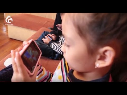 Видео: Ұялы телефонның балаға зияны \ Кестелі орамал \ Асыл арна