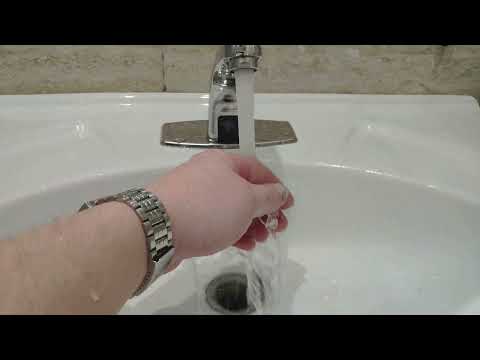 Видео: Установка сенсорного смесителя