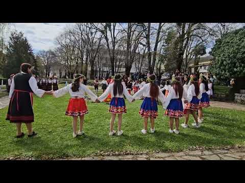 Видео: ПРОЛЕТНИ ИГРИ ФИЛЕК В МАЛКО ТЪРНОВО