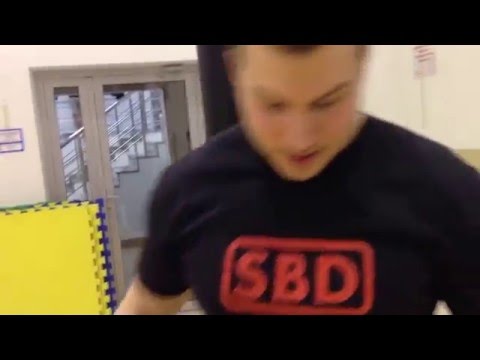 Видео: Powerlifting. Обзор бинтов от Юрия Белкина.