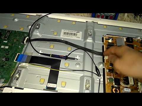 Видео: ТВ SAMSUNG UE40F6540AB не включается щелкает - ремонт