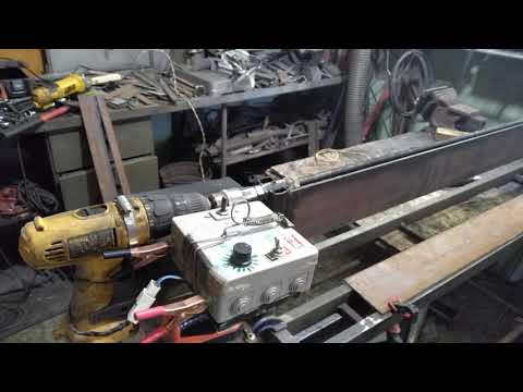 Видео: Станок-приспособление для прямолинейного реза листа плазморезом. Продаю.