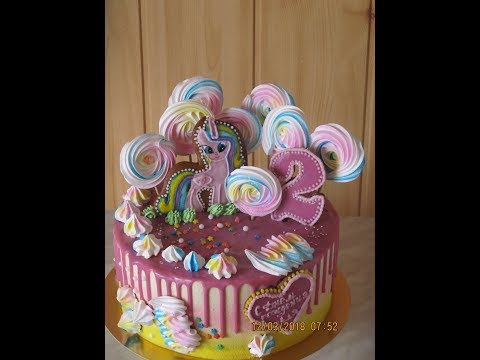 Видео: Безмастичное покрытие торта,торт с меренгами.