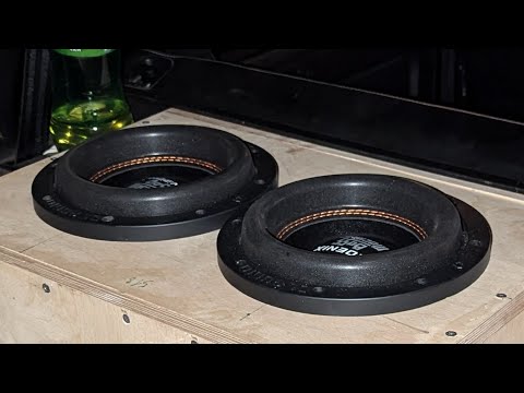 Видео: ДВЕ DL Audio Phoenix Bass Machine 8 В НИВУ ВСЕГО НА ПОЛ БАГАЖНИКА