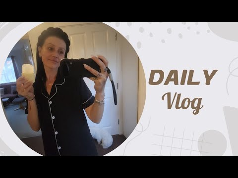 Видео: #82 Живот в Англия!/Вълшебната гъба за почистване + ежедневни къщни задължения!/ #домашнитрикове 