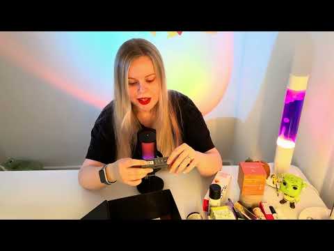 Видео: Распаковка бьюти бокса от Золотого яблока. Хэллоуин. 