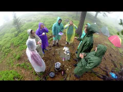 Видео: Cherskiy Peak (Пик Черского)