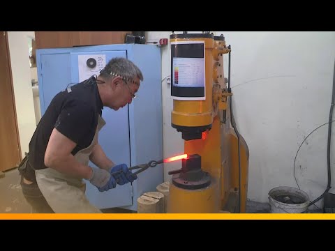 Видео: Норуот маастара Мындыр Уус маастар-кылааһа (21.06.20)