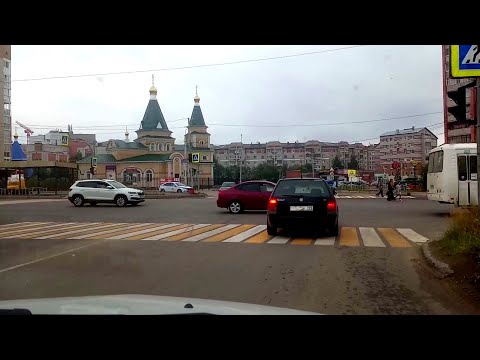 Видео: Из Деревни в город. Сыктывкар. По улицам столицы Коми.