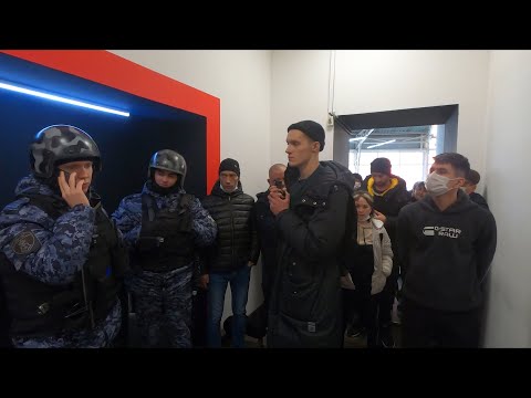 Видео: Автосалон-лохотрон закрылся под натиском обманутых