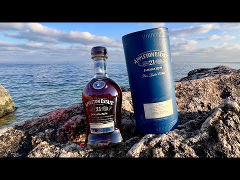 Видео: Appleton Estate 21 год, 43% - обзор и сравнение с Appleton Estate 12 Rare Blend | Rum Review