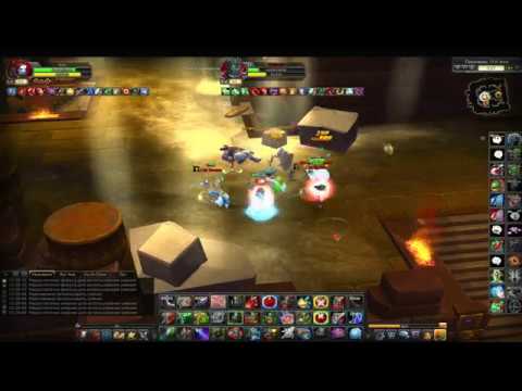 Видео: Стычки Киберспортсменов в пирамиде