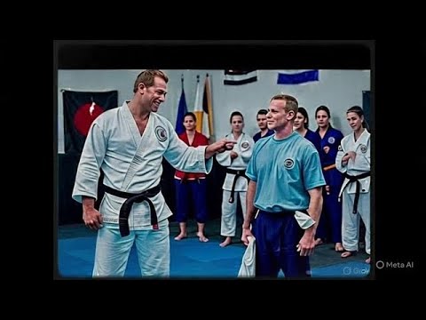 Видео: Чёрный Пояс Вызвал Уборщика на Спарринг, Чтобы Унизить — Но То, Что Произошло Дальше Шокировало Всех