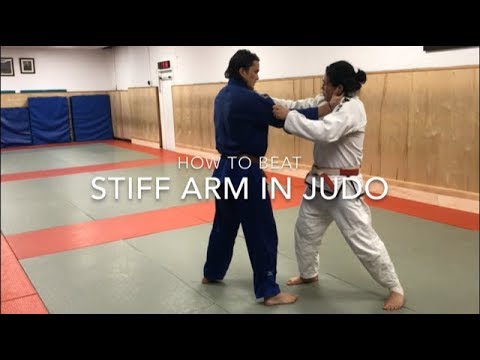 Видео: Как победить жёсткую руку в дзюдо