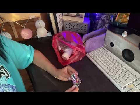 Видео: АСМР: ПУСТЫЕ БАНОЧКИ, БЛИЗКИЙ ШЕПОТ, ТАППИНГ И ЖВАЧКА. КОСМЕТИКА, УХОДКА, ДУХИ, АКВАРИУМ