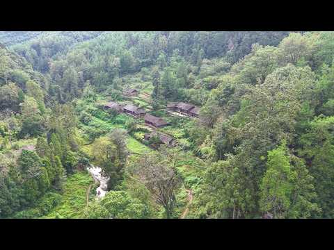 Видео: Последний хранитель деревни в Гуйчжоу: 70-летний мужчина живёт один в заброшенной горной деревне.