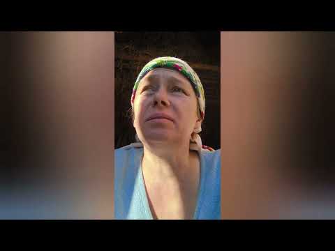 Видео: Відповідаю про кози і копаємо город 