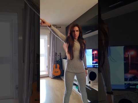 Видео: Вам смешно, а я ведь с ней живу 🥲 | Shaykin | Бланка #шортс #юмор #испания #топ