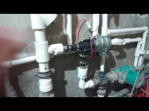 Видео: Помпа печки газели в системе отопления. Циркуляция отопления от 12вольт