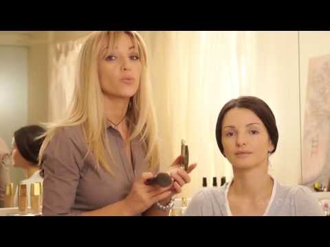 Видео: Образы: классический вечерний макияж от Avon