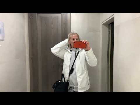 Видео: Жизнь в Чехии. Шеф пригласил на обед #жизньвчехии #эмиграция #корпоратив #travel #этожизнь #обед