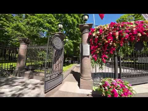 Видео: Прогулка по Москве на самокате