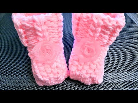 Видео: ПИНЕТКИ СПИЦАМИ ( от 0-1года). Как связать пинетки. Мастер класс. Knitting Baby booties