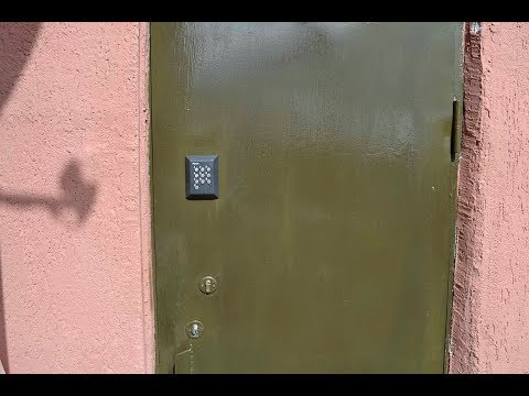 Видео: кодовая панель "Полис 51" , установка, программирование