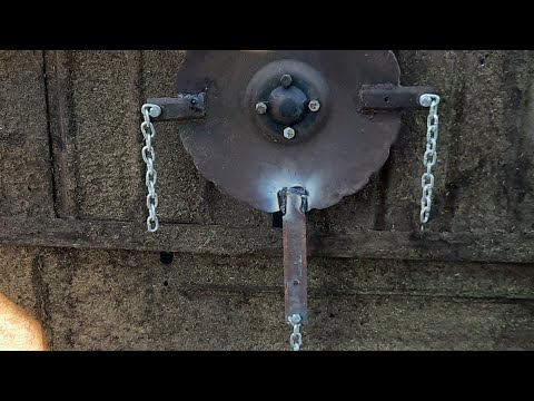 Видео: Саморобна косарка для бур'янів.